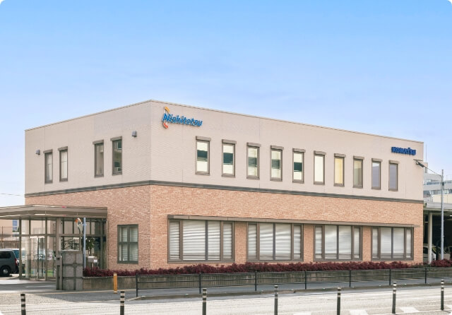 本社・福岡支店の外観