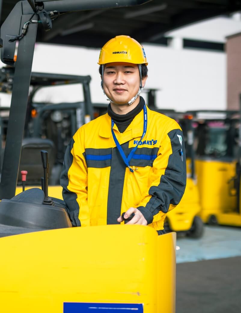 サービスエンジニア2022年新卒入社